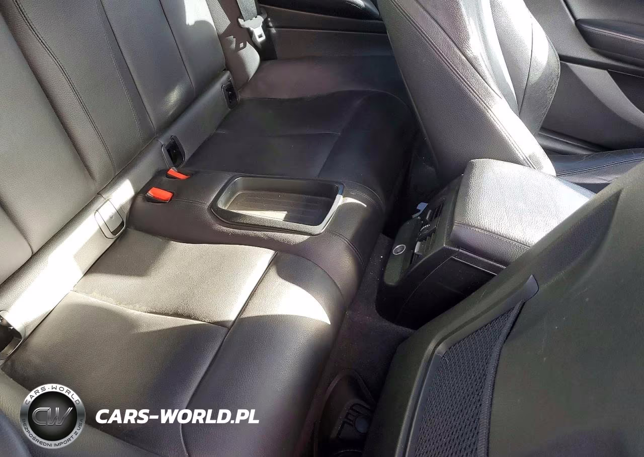 2016 BMW M235Xi VIN:WBA1M5C54GV327489 - 10