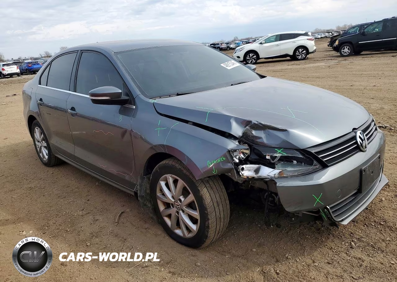 2013 Volkswagen Jetta Se VIN:3VWDX7AJXDM257888 - 4