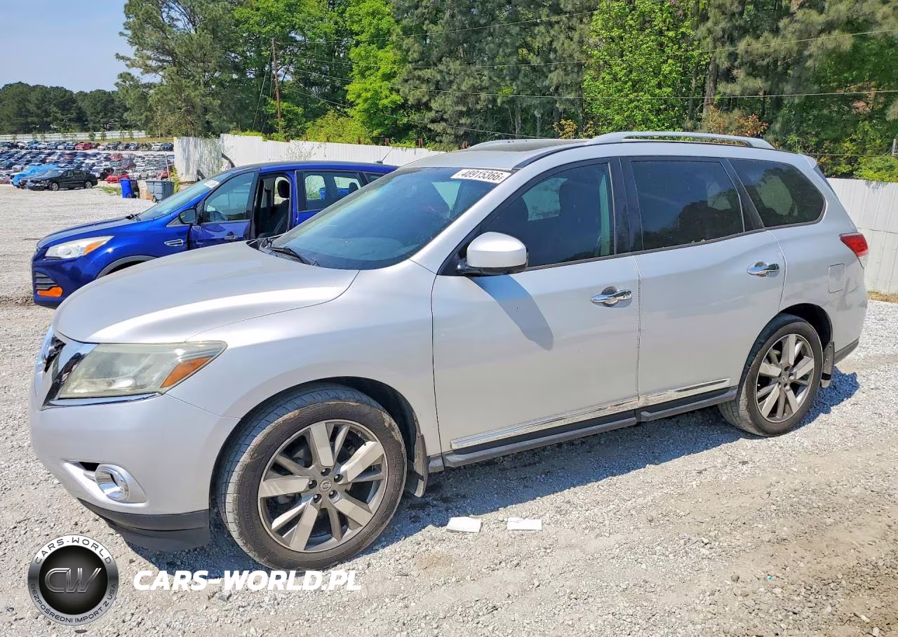 2015 Nissan Pathfinder Platinum
