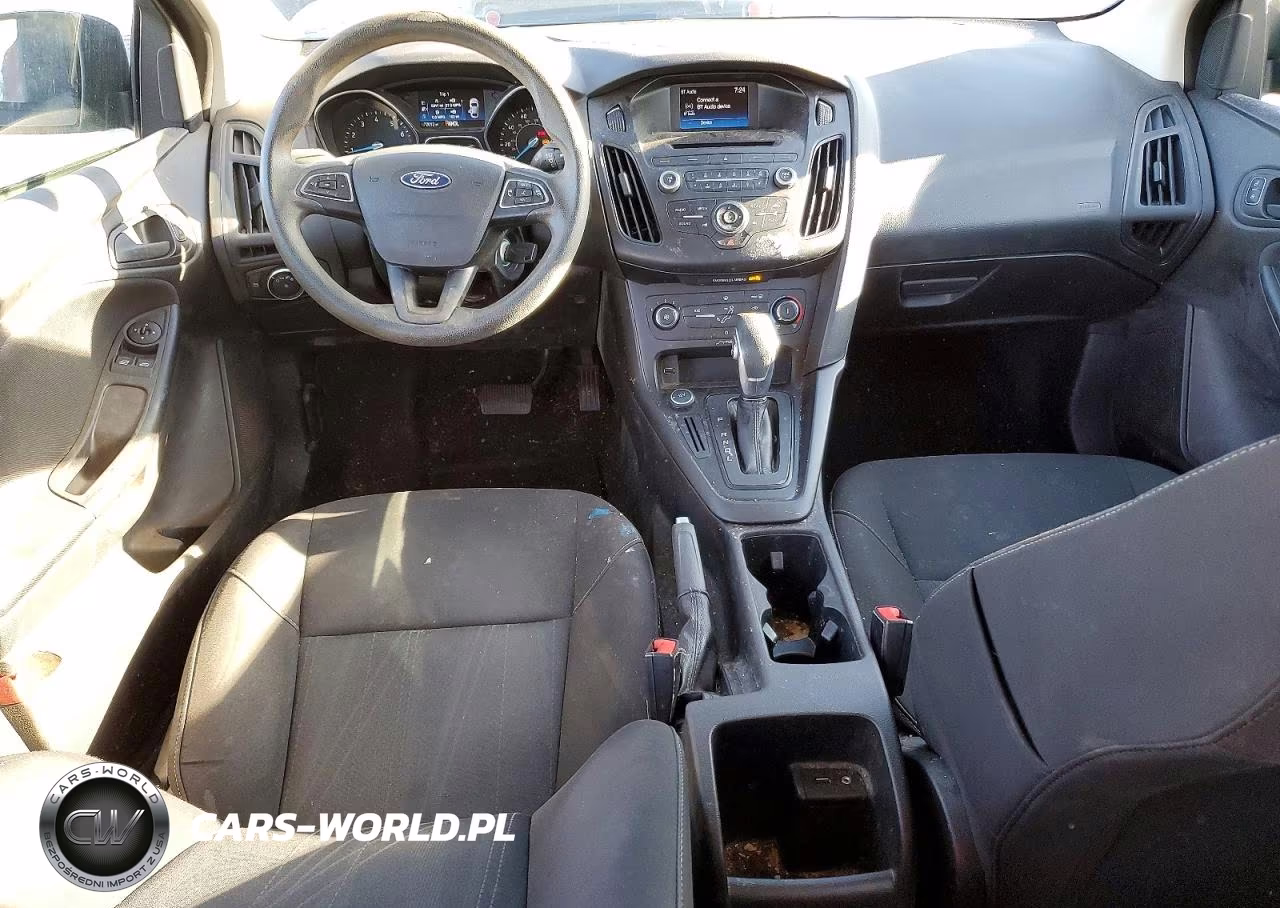 2017 Ford Focus S VIN:1FADP3E22HL316153 - 8