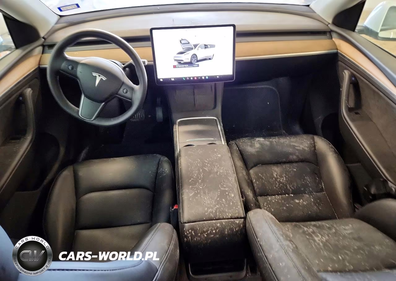 2024 Tesla Model Y VIN:7SAYGDEEXRA307412 - 8