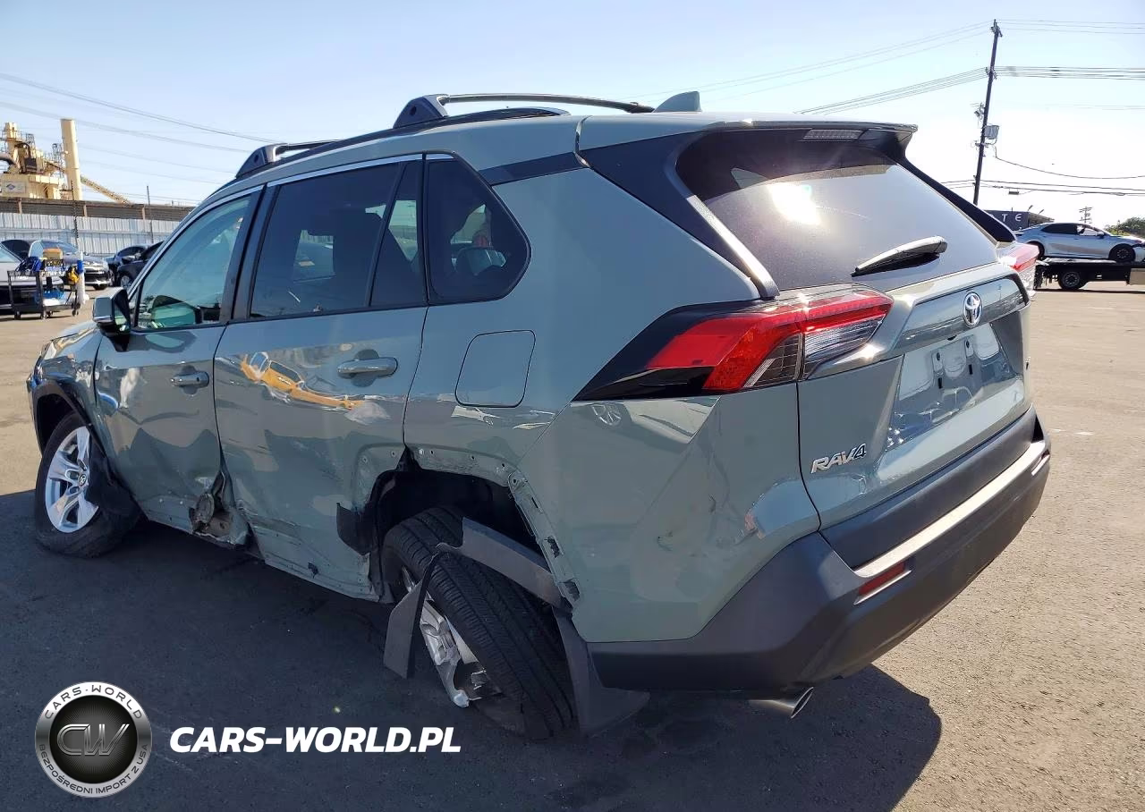 2021 Toyota Rav4 Xle VIN:2T3W1RFV1MW135407 - 2