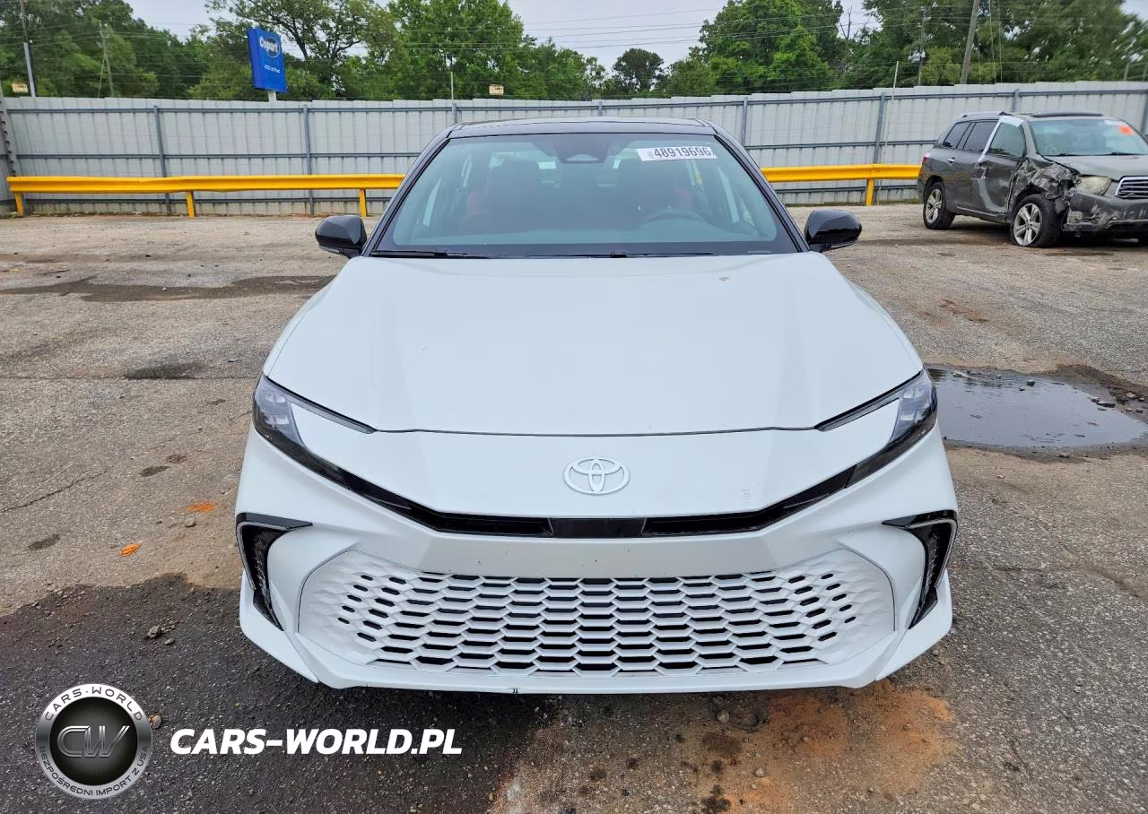 2026 Toyota Camry Xse VIN:4T1DAACKXTU243356 - 5