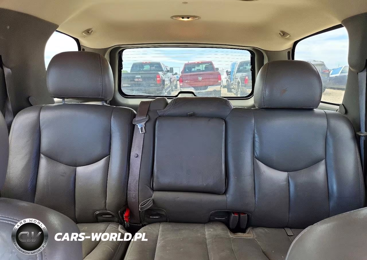2004 Chevrolet Tahoe C1500 VIN:1GNEC13Z64R231328 - 10