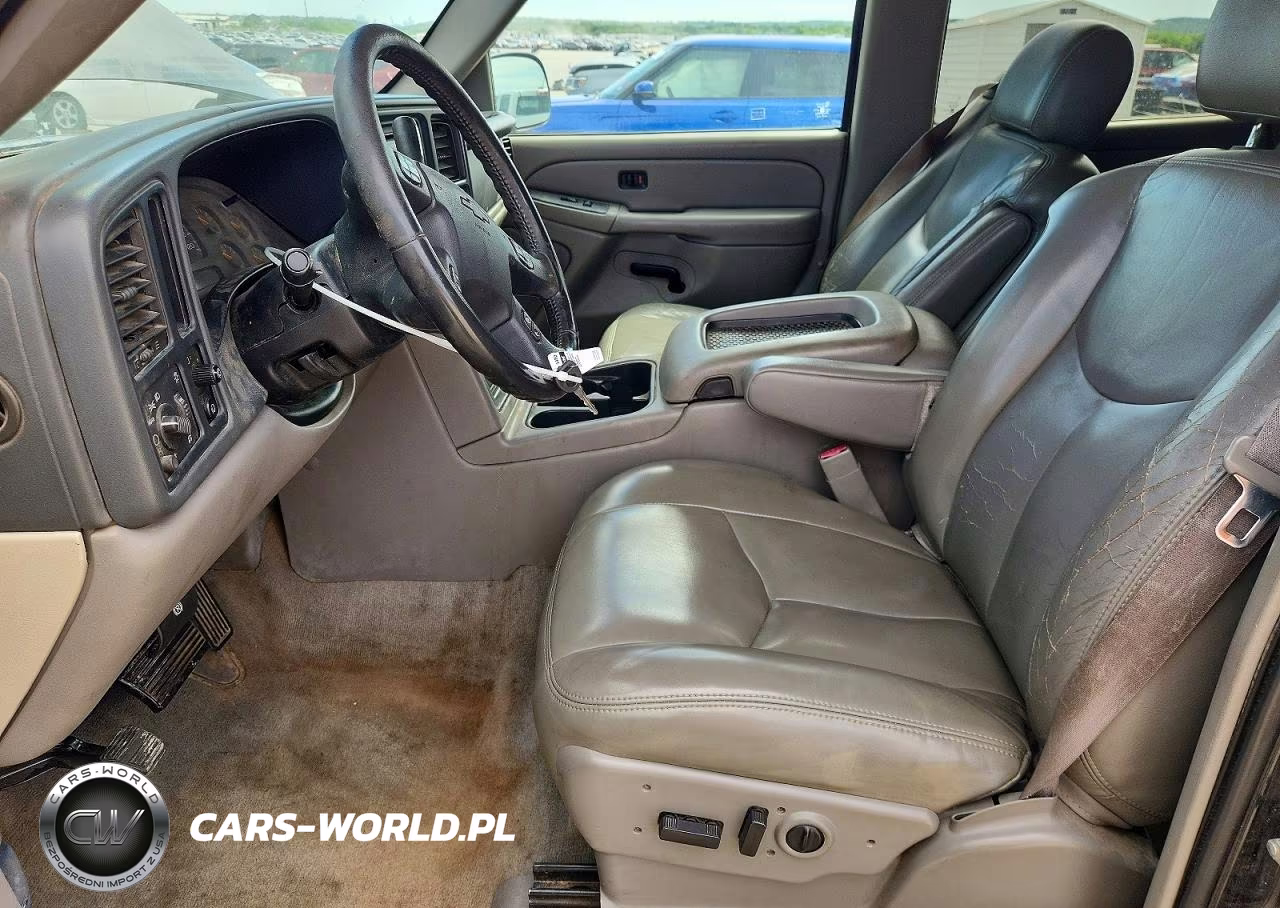 2004 Chevrolet Tahoe C1500 VIN:1GNEC13Z64R231328 - 7