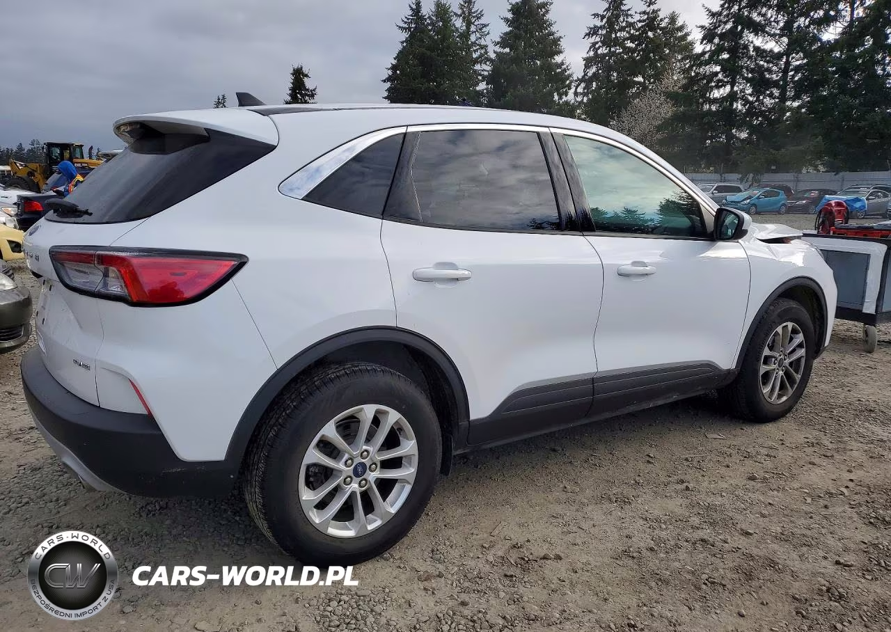 2021 Ford Escape Se VIN:1FMCU9G61MUA76014 - 3