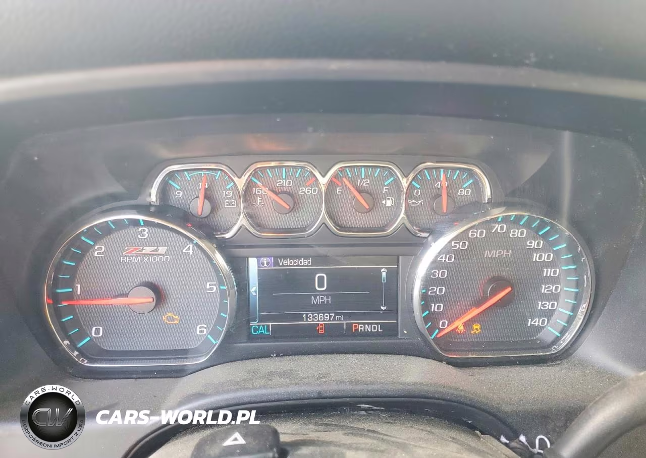 2018 Chevrolet Silverado K1500 Lt VIN:3GCUKREC2JG273232 - 9