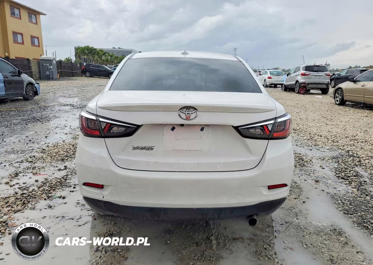 2019 Toyota Yaris Le VIN:3MYDLBYV2KY519498 - 6