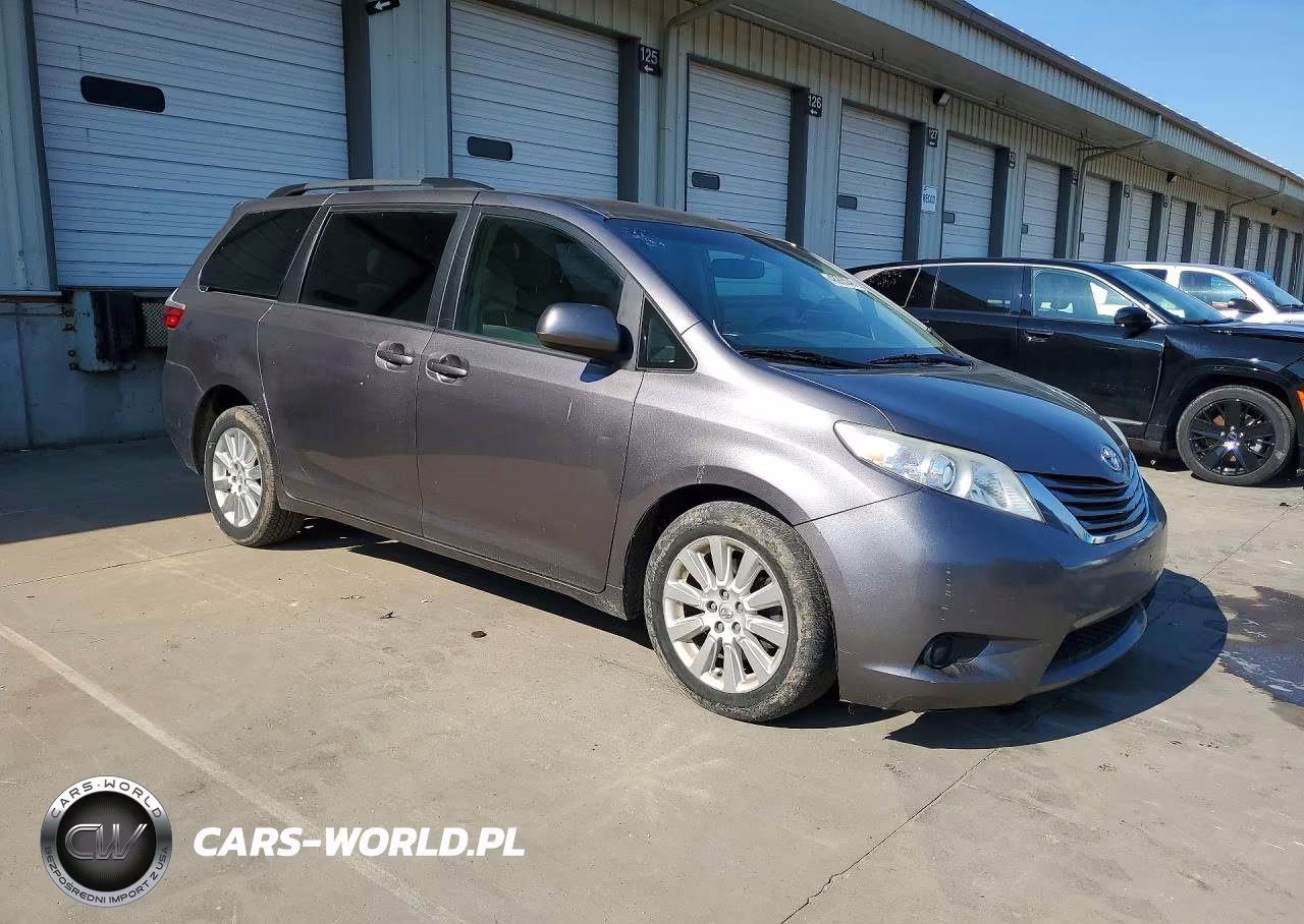 2016 Toyota Sienna Le 7-Passenger VIN:5TDJK3DC5GS143876 - 4