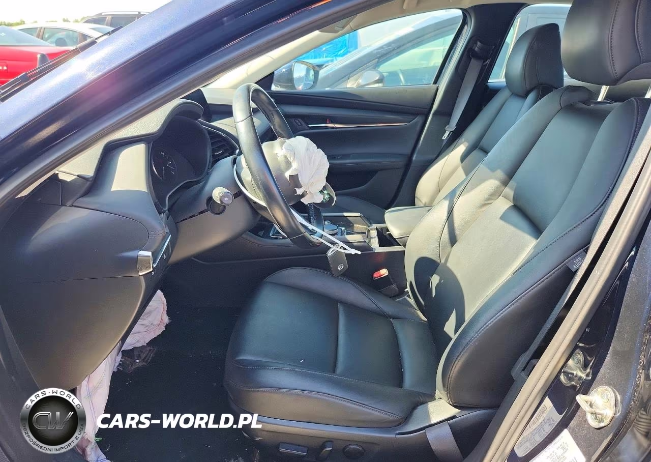 2021 Mazda 3 Preferred VIN:JM1BPACL6M1320066 - 7