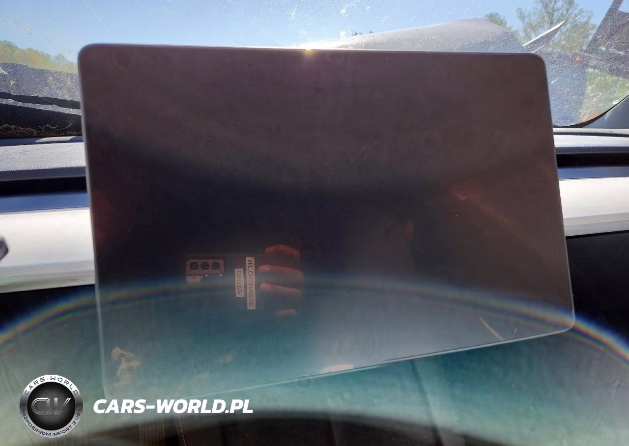 2023 Tesla Model 3 VIN:5YJ3E1EA0PF580996 - 9