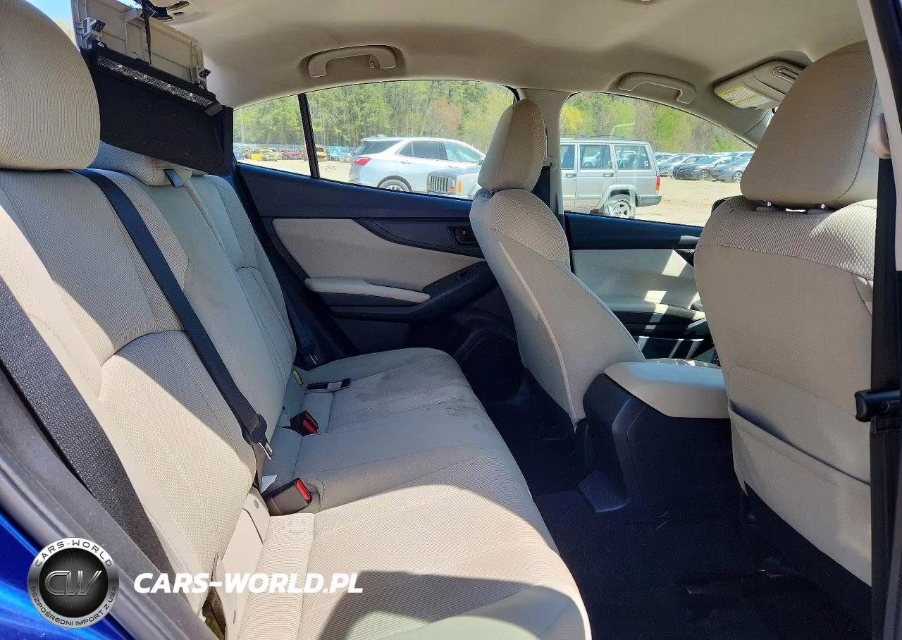 2018 Subaru Impreza Premium Plus VIN:4S3GKAD60J3625155 - 10