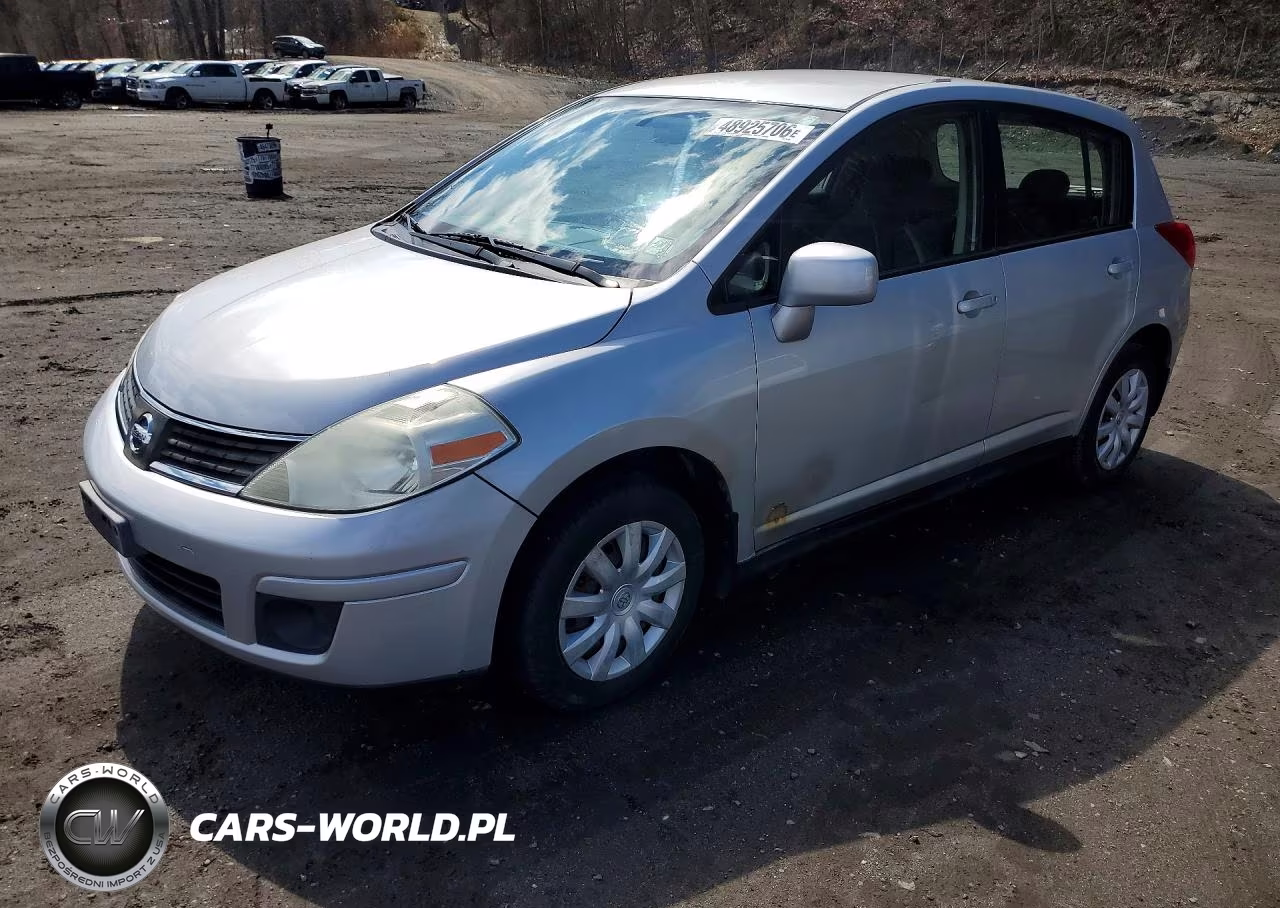 2009 Nissan Versa 1.8 S
