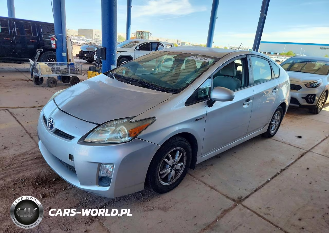2011 Toyota Prius Three
