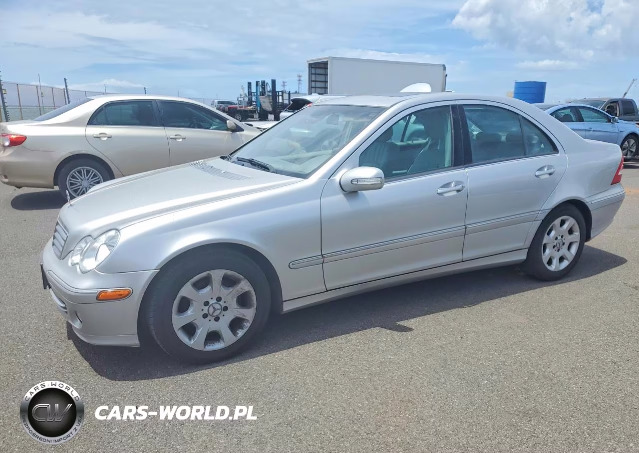 2005 Mercedes-Benz C 240