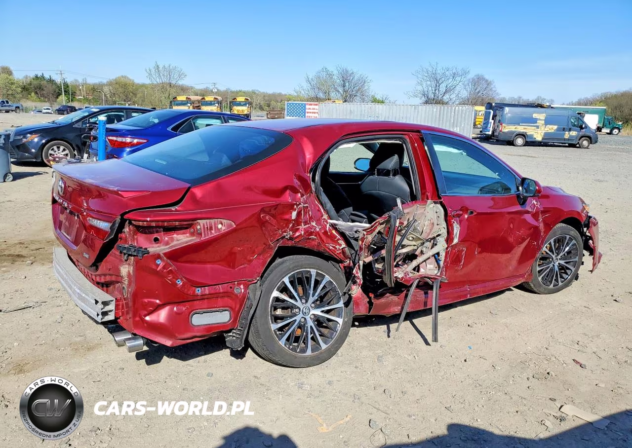 2018 Toyota Camry Se VIN:4T1B11HK9JU573406 - 3
