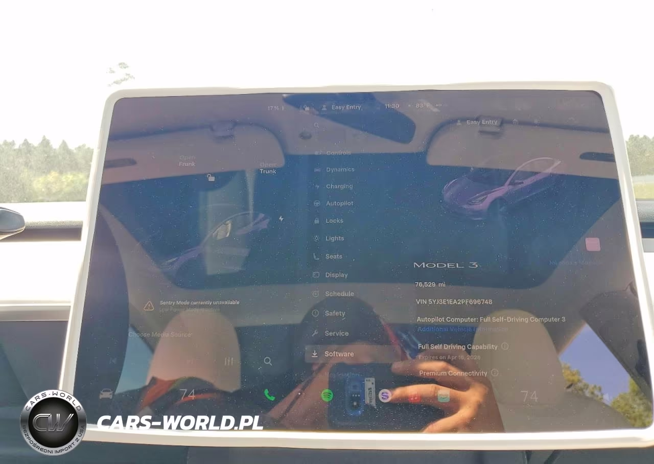 2023 Tesla Model 3 VIN:5YJ3E1EA2PF696748 - 9