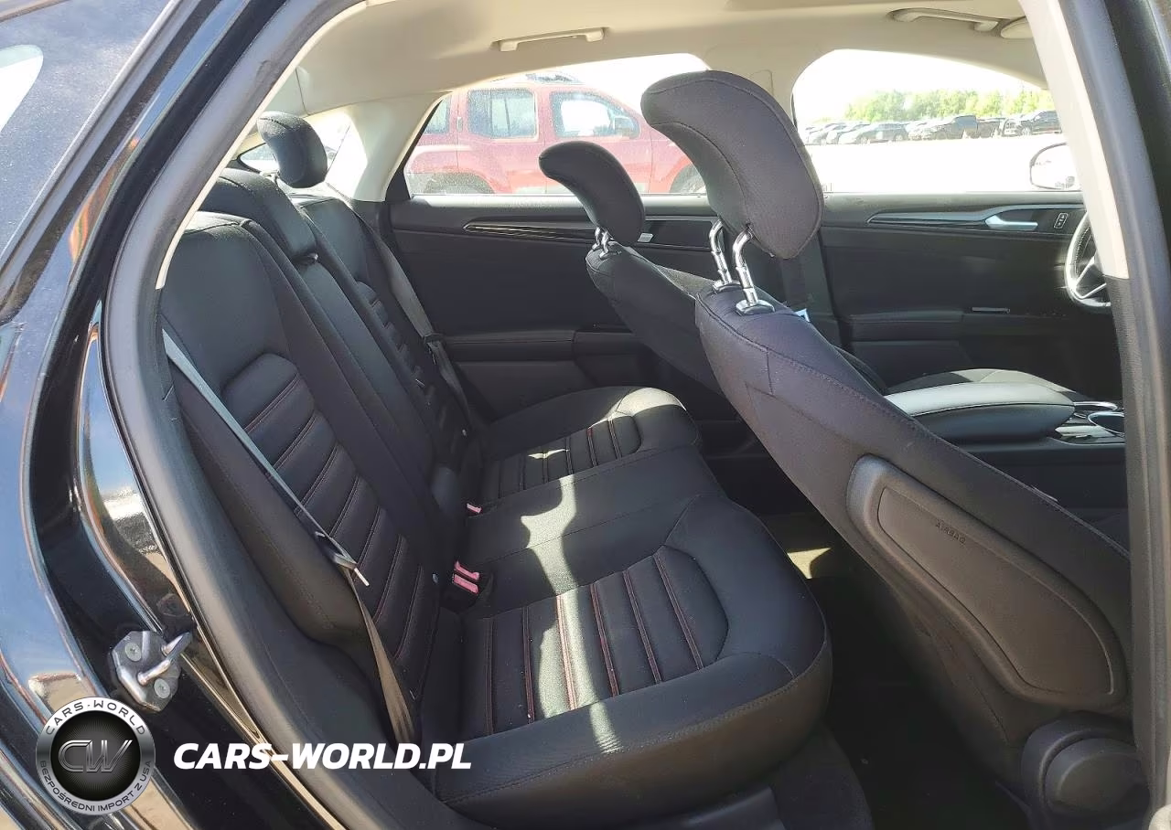 2013 Ford Fusion Se VIN:3FA6P0H77DR302887 - 10