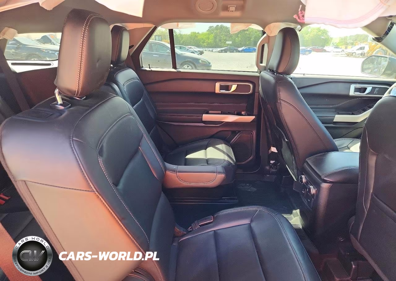 2022 Ford Explorer Xlt VIN:1FMSK7DHXNGC44129 - 11