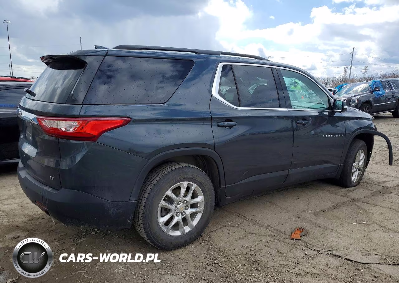 2019 Chevrolet Traverse VIN:1GNERGKW4KJ279706 - 3