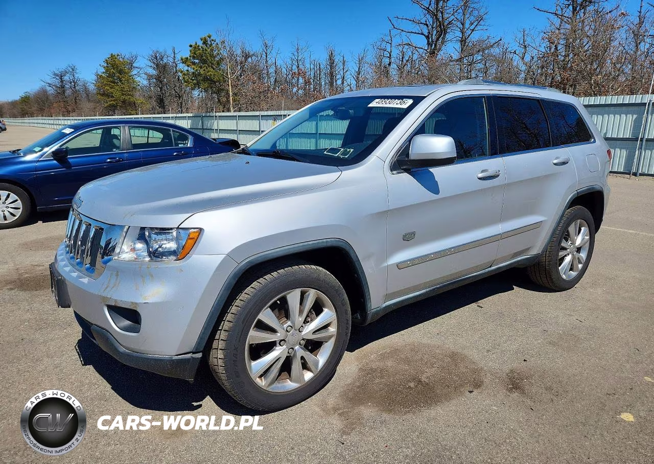 2011 Jeep Grand Cherokee Laredo VIN:1J4RR4GG6BC675581 - 1