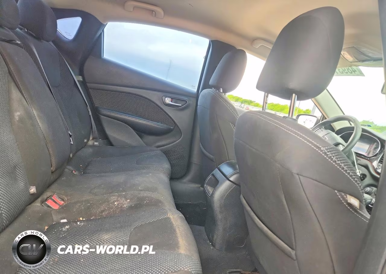 DODGE DART SXT VIN:1C3CDFBB4ED822369 - 10