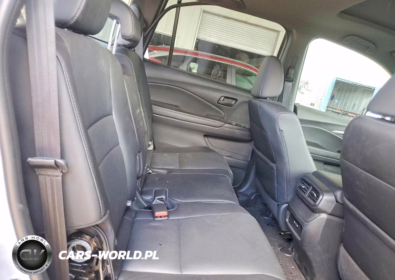2025 Honda Passport VIN:5FNYF8H54SB012625 - 11