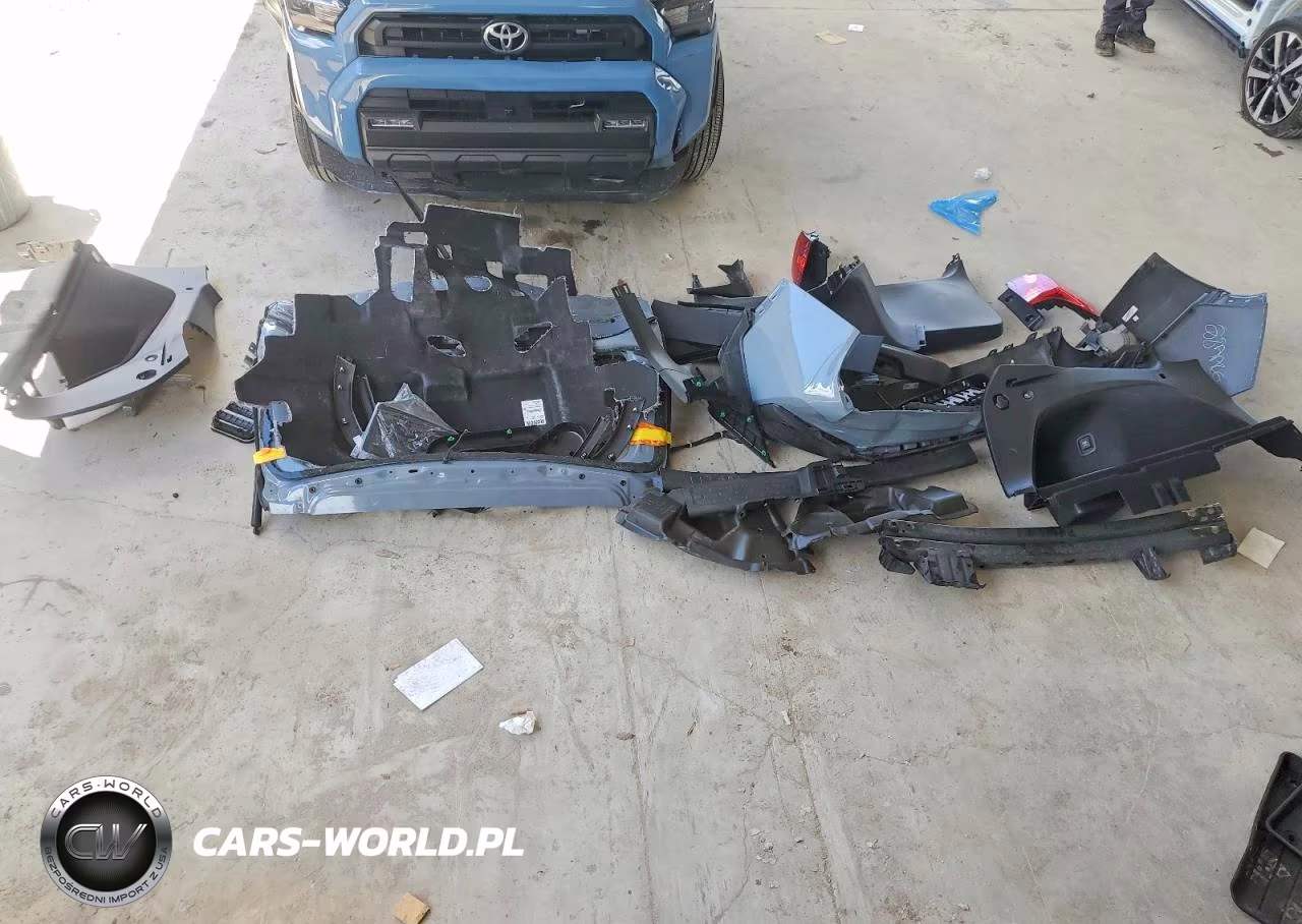 2025 Honda Passport VIN:5FNYF8H54SB012625 - 13