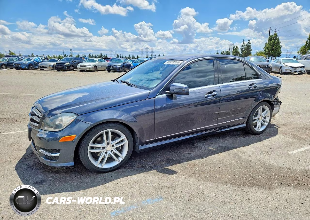 2014 Mercedes-Benz C 250