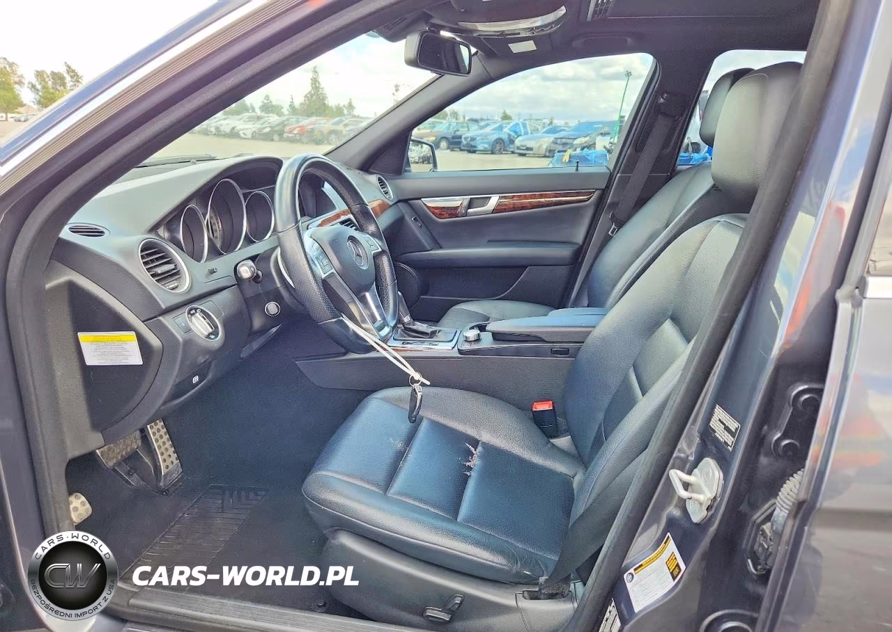 2014 Mercedes-Benz C 250 VIN:WDDGF4HBXER315777 - 7