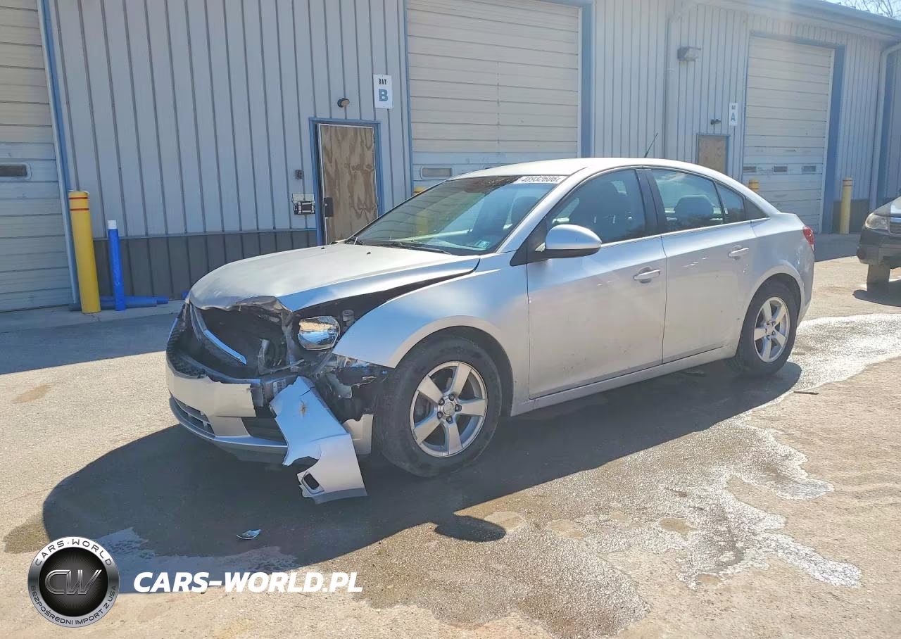 2013 Chevrolet Cruze Lt VIN:1G1PC5SB2D7136718 - 1