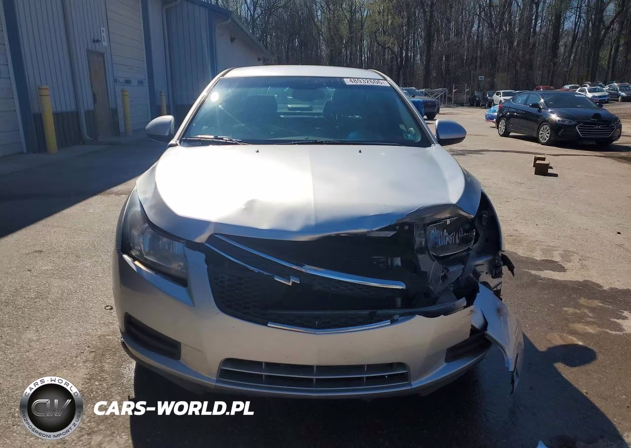 2013 Chevrolet Cruze Lt VIN:1G1PC5SB2D7136718 - 5