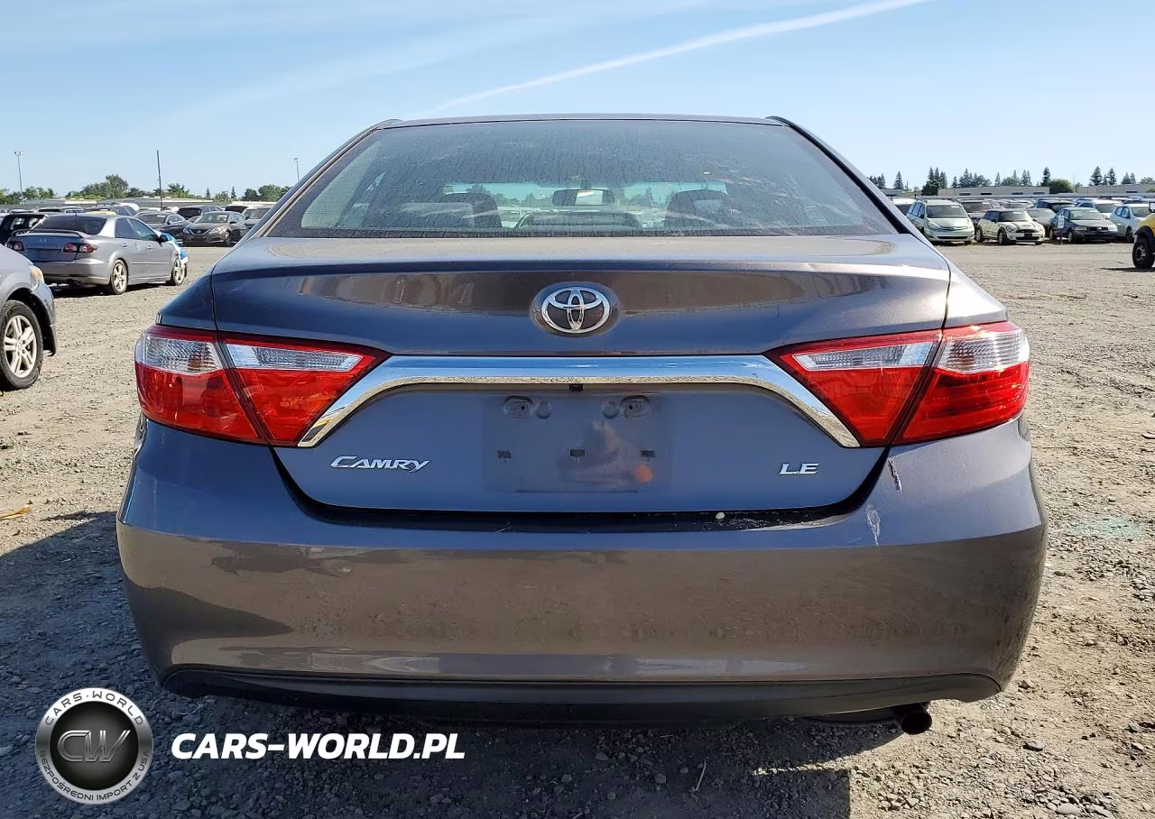 2015 Toyota Camry Le VIN:4T4BF1FK4FR500719 - 6