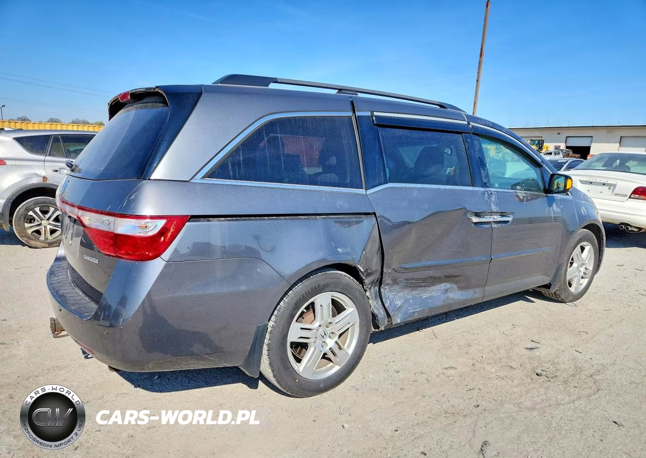 2012 Honda Odyssey Touring VIN:5FNRL5H99CB039478 - 3