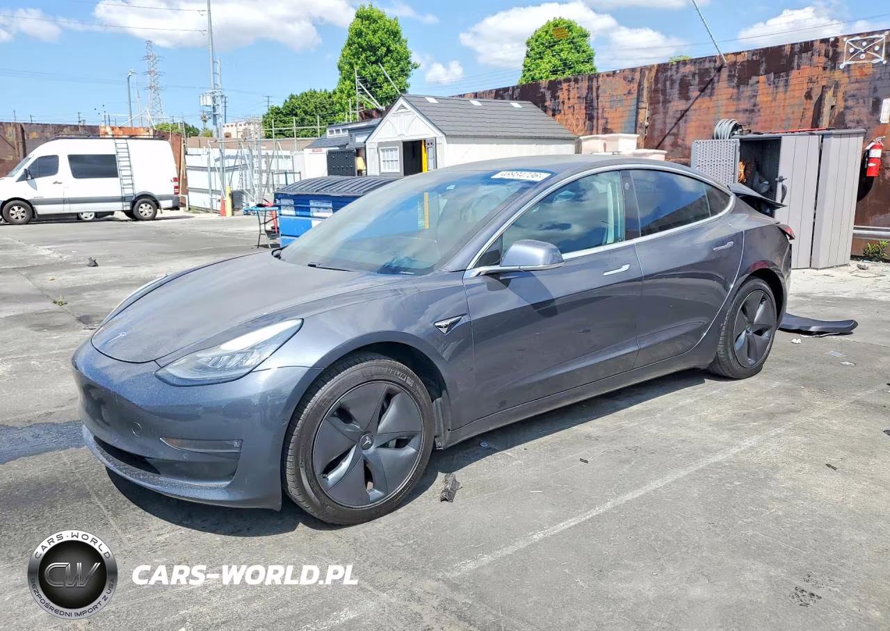2019 Tesla Model 3 – zdjęcie 1 z 12