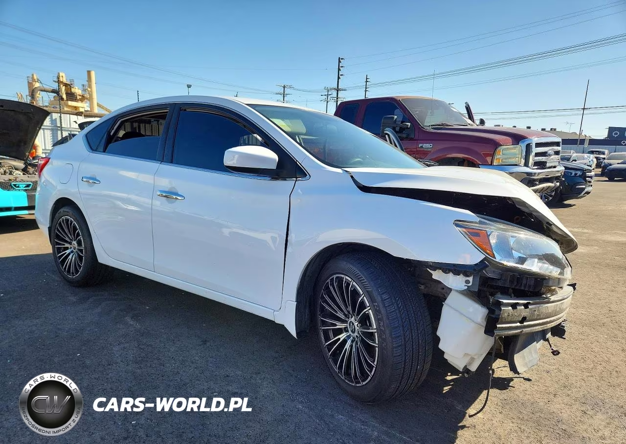 2018 Nissan Sentra S VIN:3N1AB7AP7JY345023 - 4