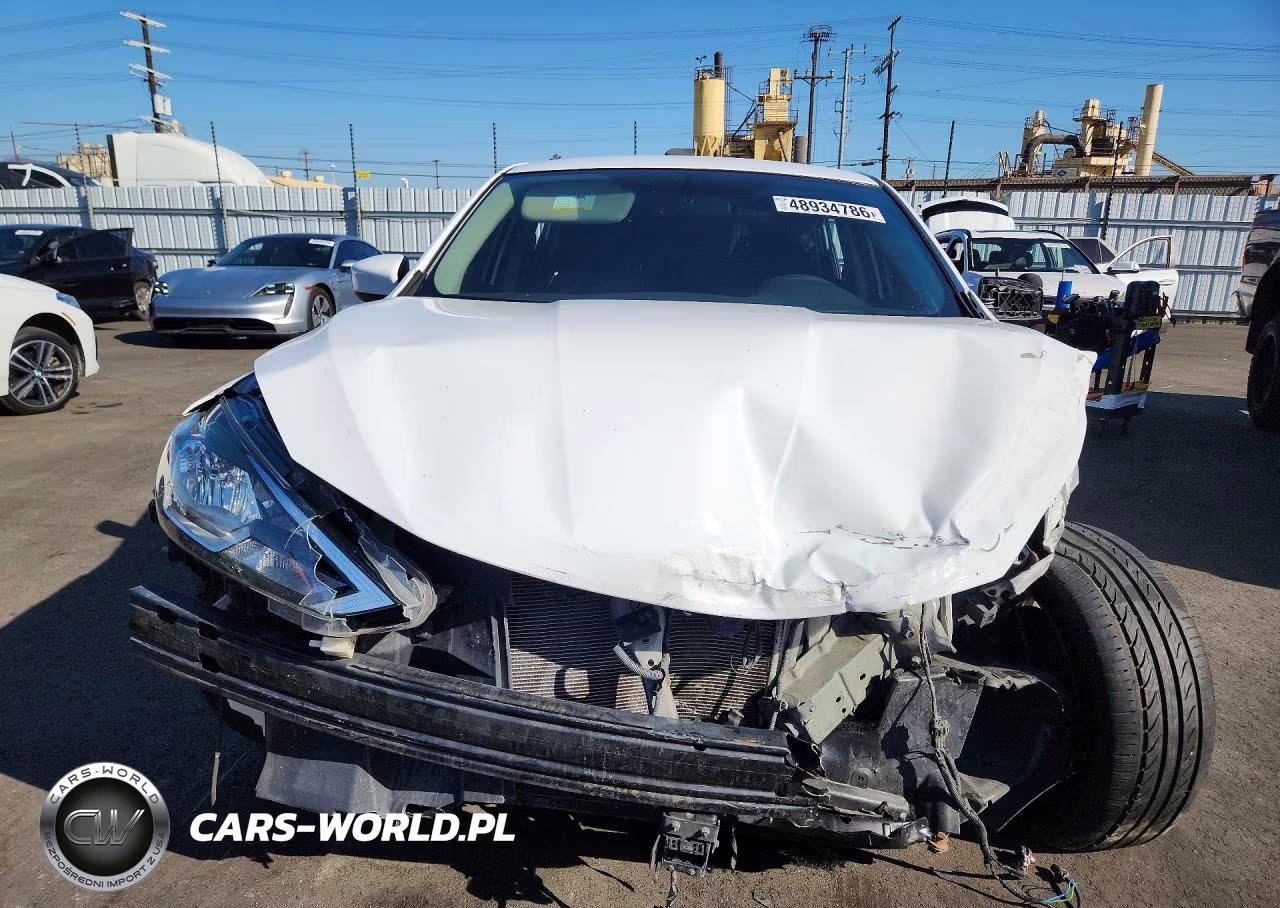 2018 Nissan Sentra S VIN:3N1AB7AP7JY345023 - 5