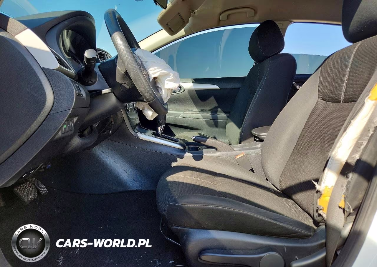 2018 Nissan Sentra S VIN:3N1AB7AP7JY345023 - 7