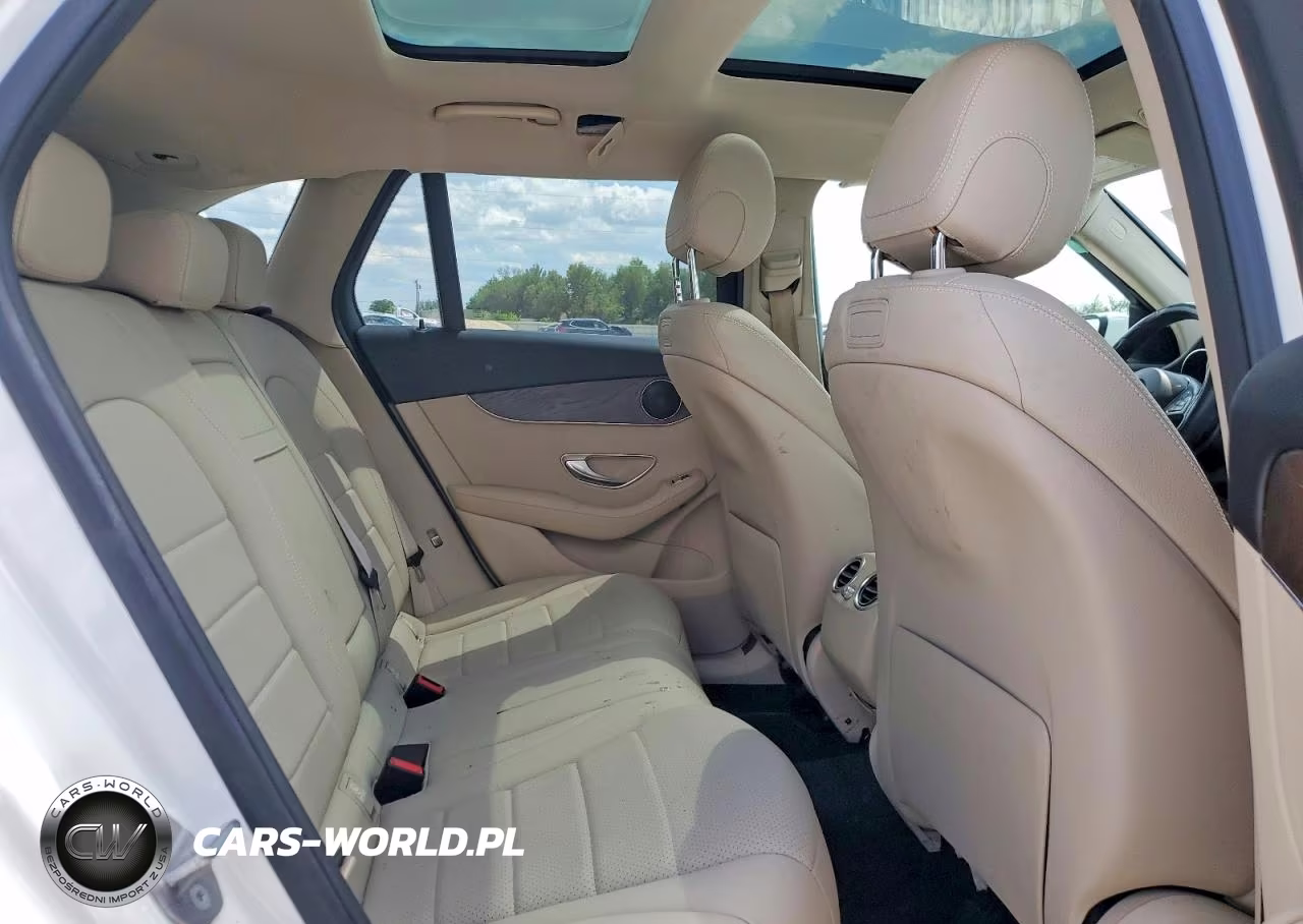 2018 Mercedes-Benz Glc 300 4Matic VIN:WDC0G4KB2JV111567 - 11