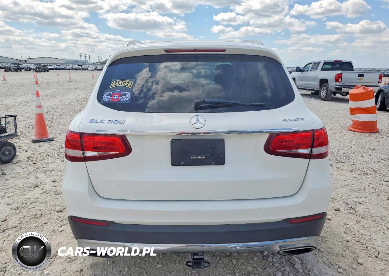 2018 Mercedes-Benz Glc 300 4Matic VIN:WDC0G4KB2JV111567 - 6