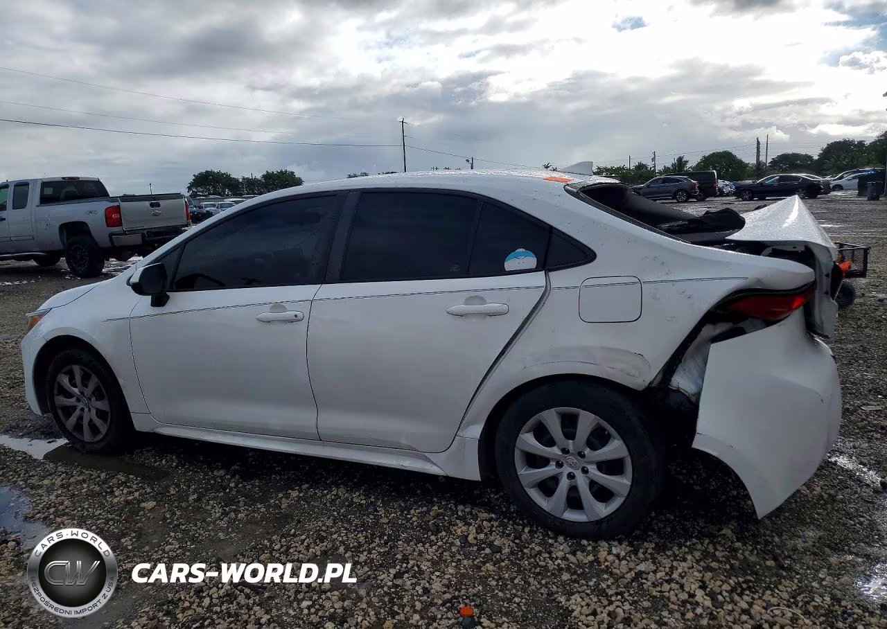 2021 Toyota Corolla Le VIN:5YFEPMAE9MP182697 - 2