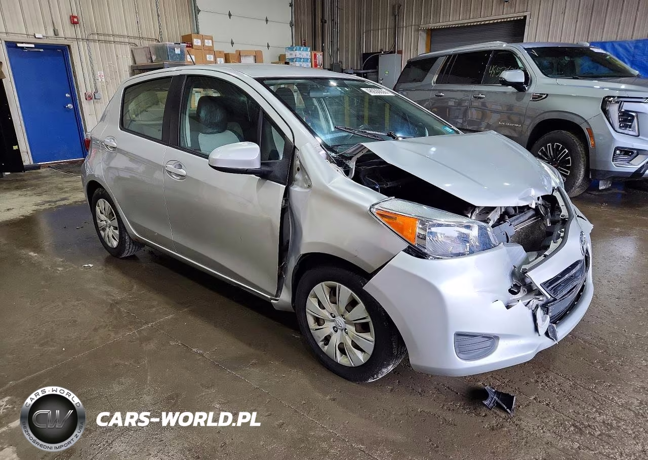2012 Toyota Yaris 5-Door Le VIN:JTDKTUD33CD510786 - 4