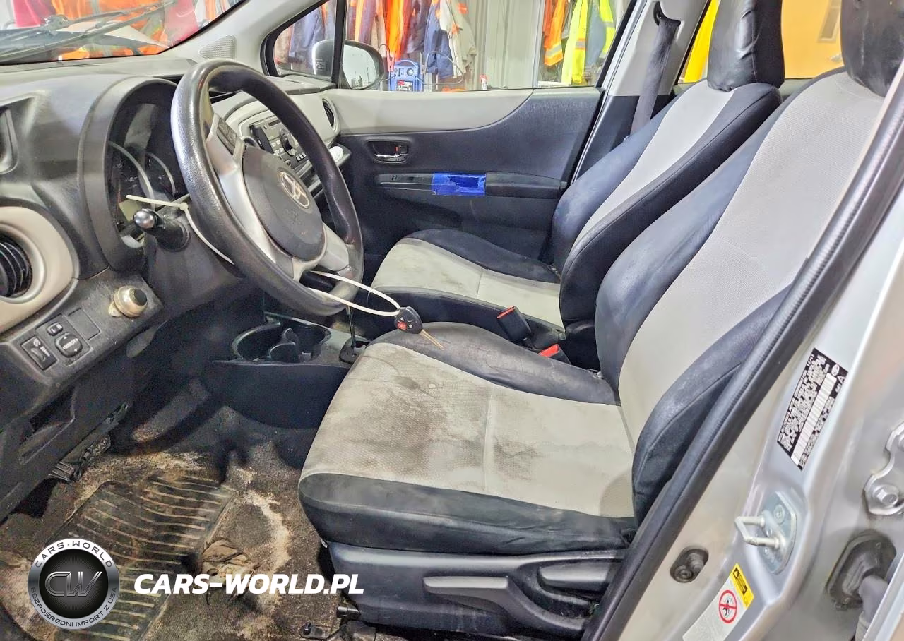 2012 Toyota Yaris 5-Door Le VIN:JTDKTUD33CD510786 - 7
