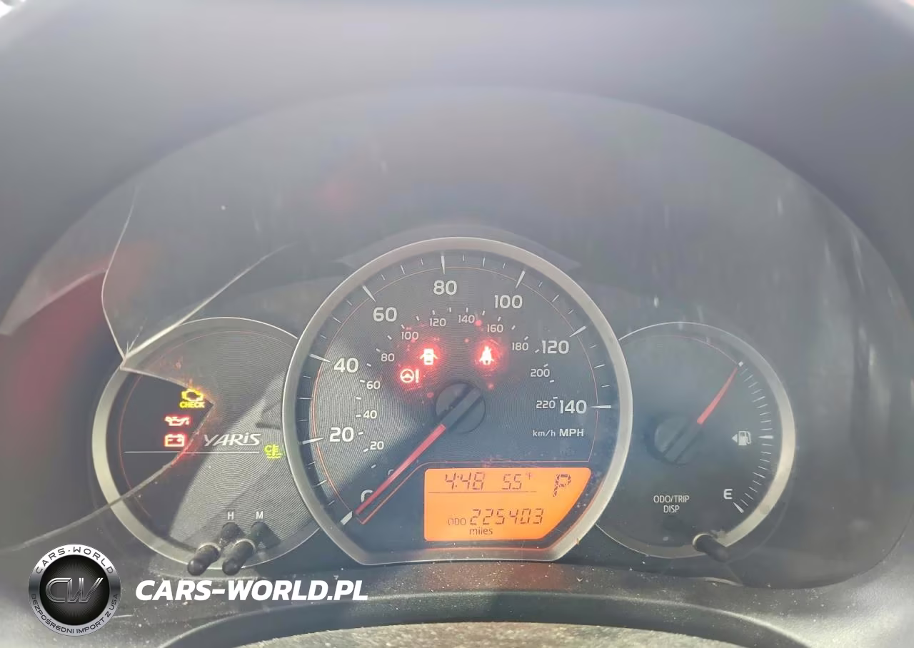 2012 Toyota Yaris 5-Door Le VIN:JTDKTUD33CD510786 - 9