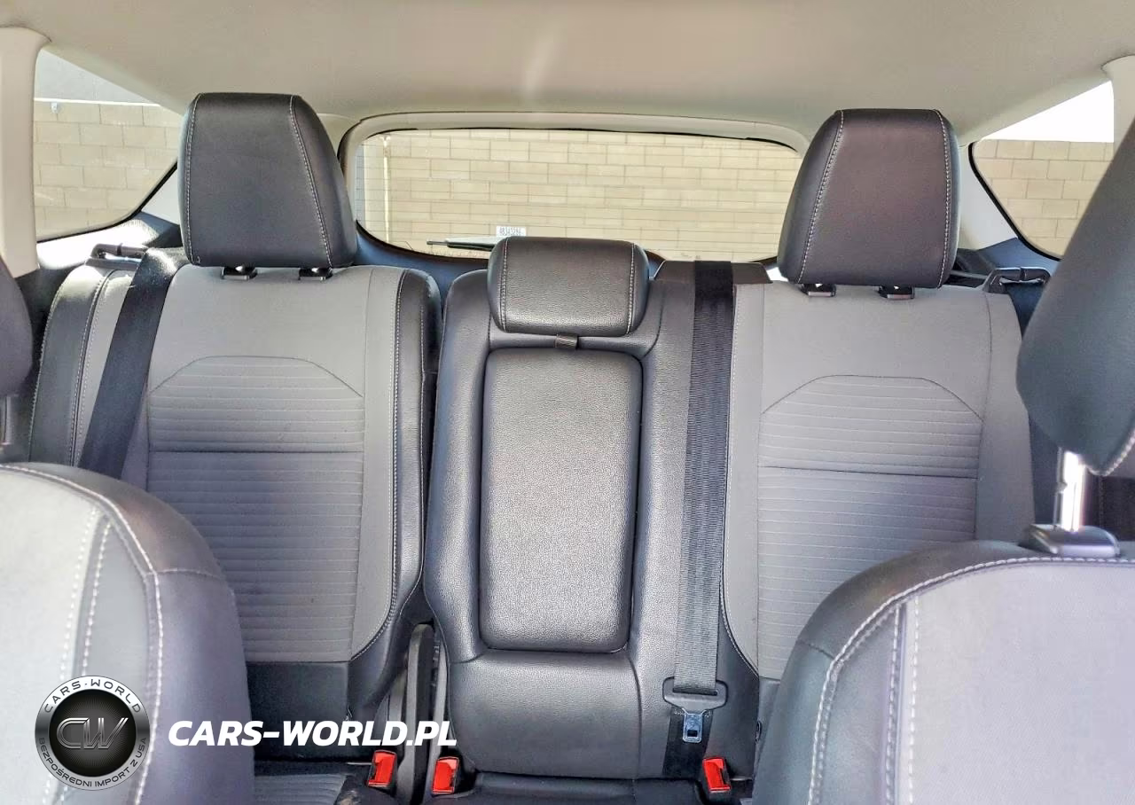 2018 Ford Escape Se VIN:1FMCU0GD3JUB27955 - 10
