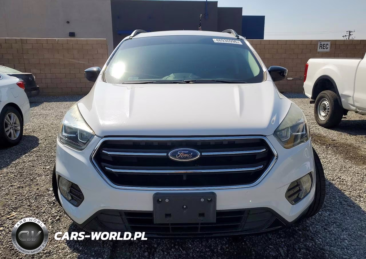 2018 Ford Escape Se VIN:1FMCU0GD3JUB27955 - 5