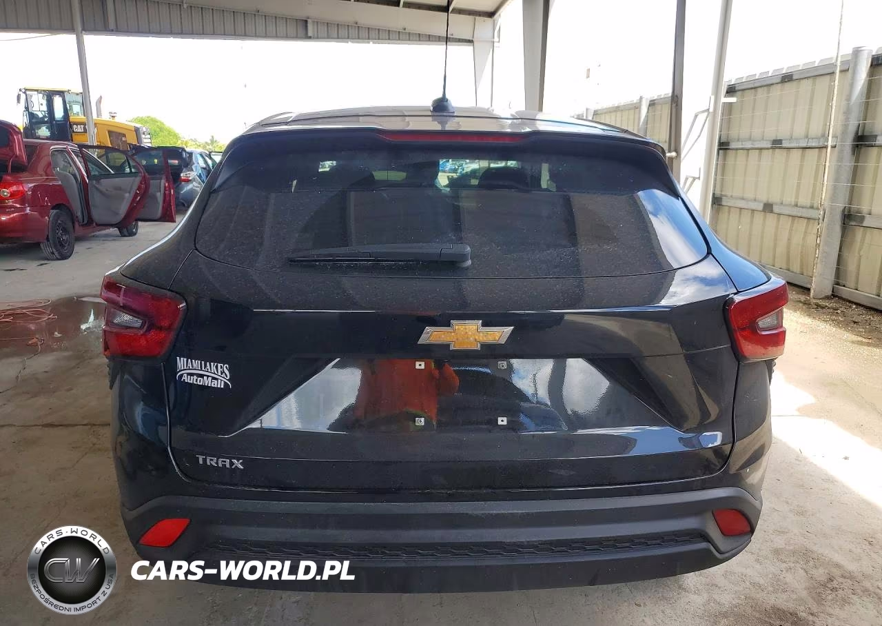 2026 Chevrolet Trax Ls VIN:KL77LFEP2TC043236 - 6