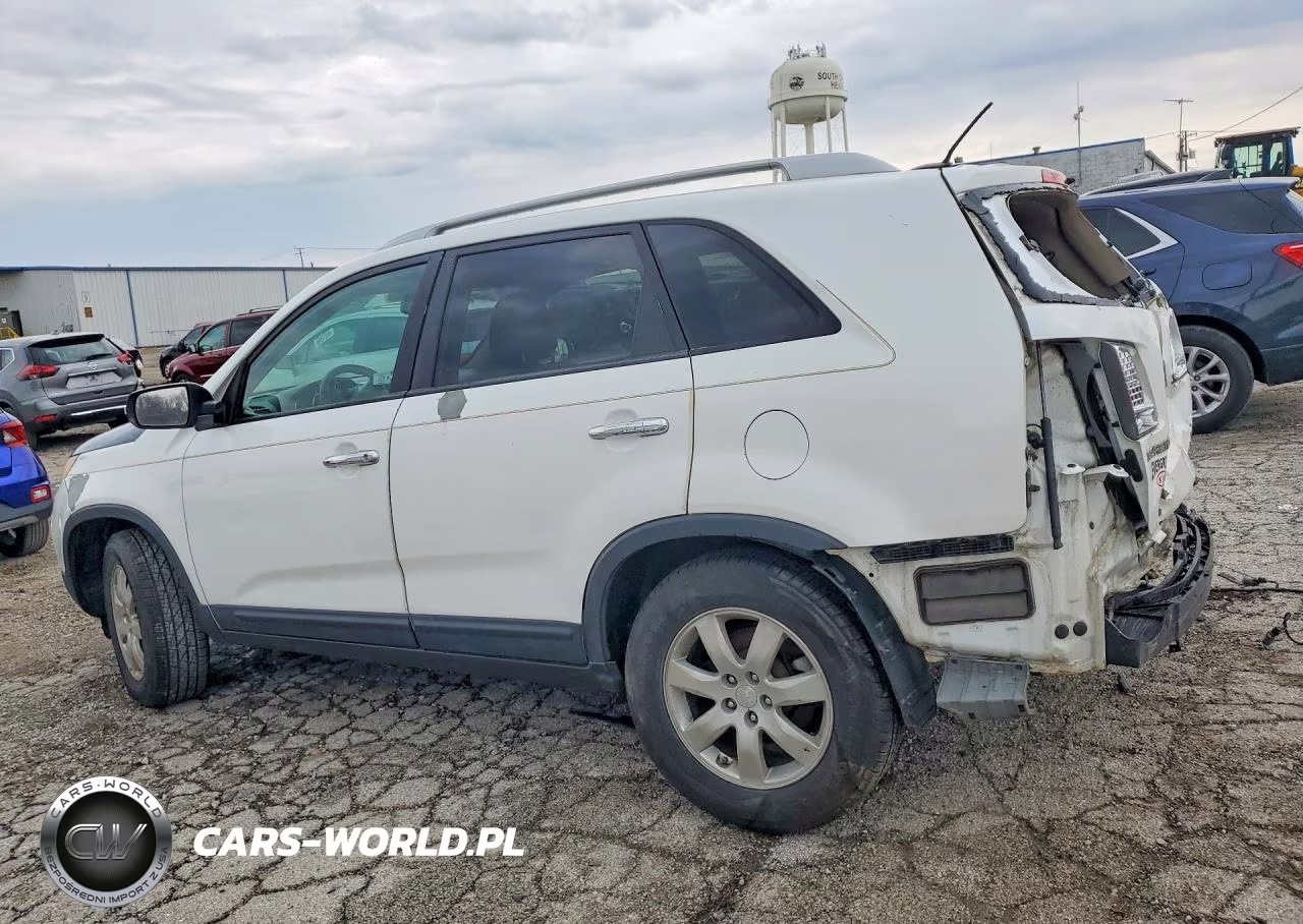 2011 Kia Sorento Lx VIN:5XYKT4A12BG052693 - 2