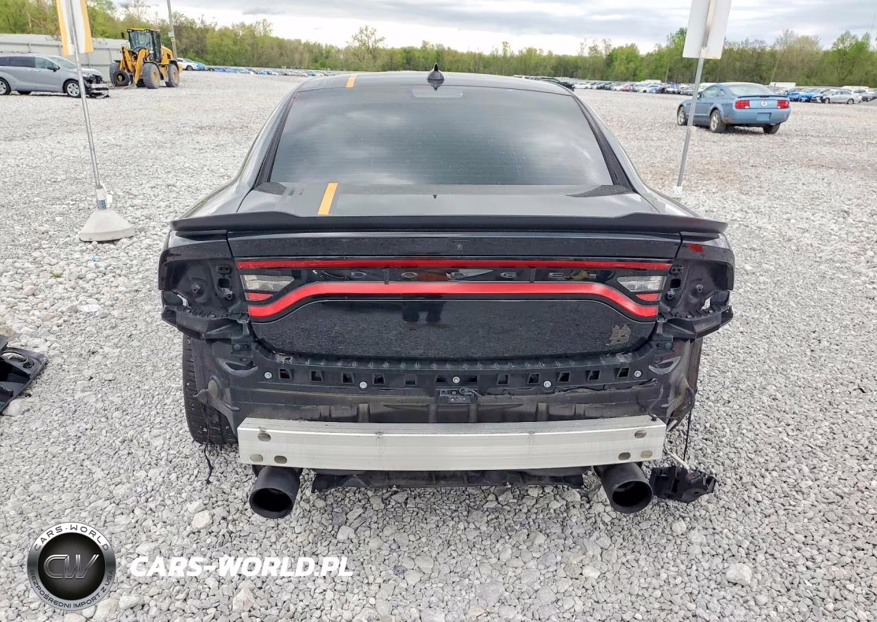 2023 Dodge Charger Scat Pack VIN:2C3CDXGJXPH595006 - 6
