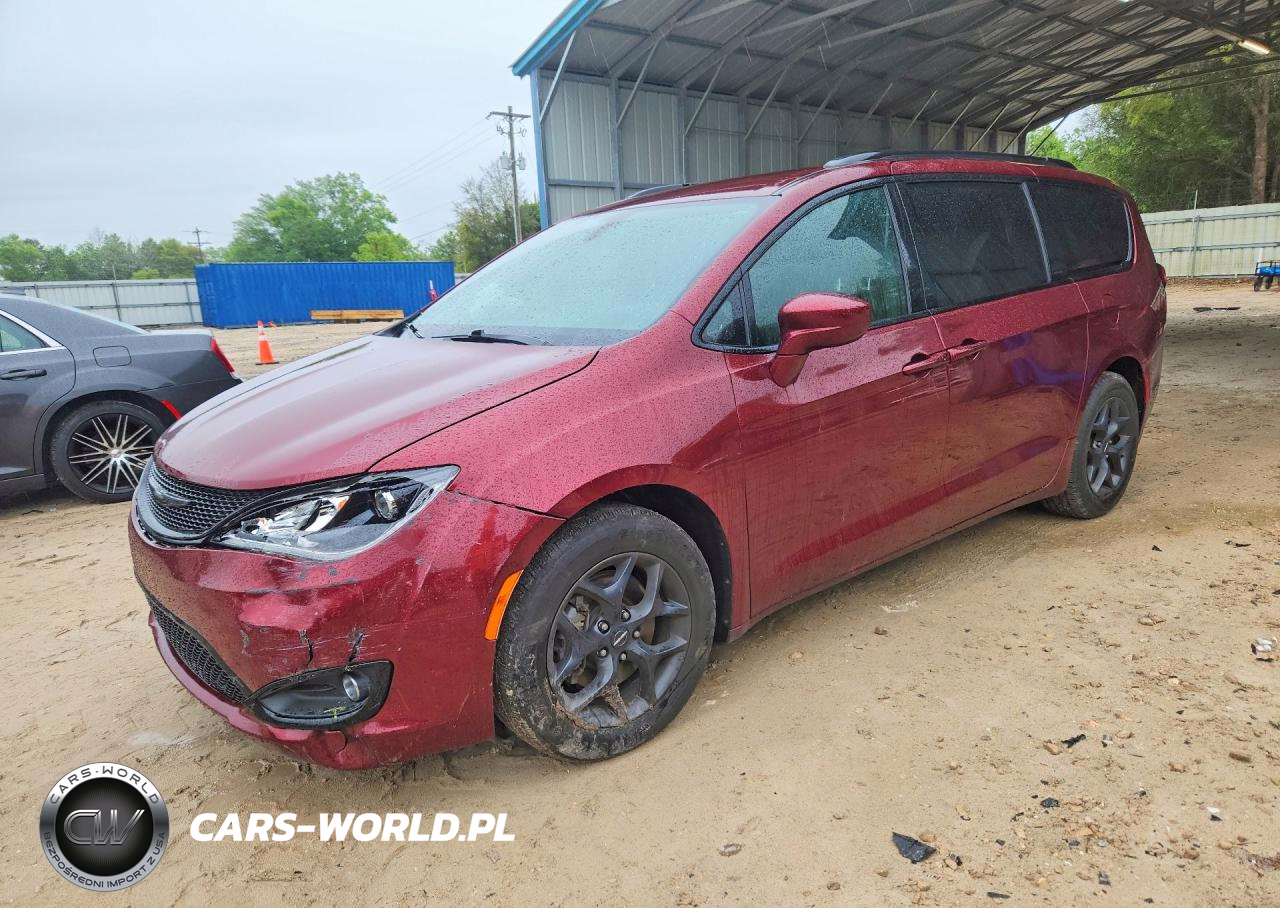2020 Chrysler Pacifica Touring L Plus